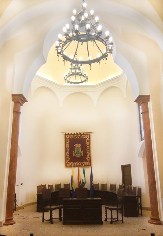 Hospederia Convento De Santa Clara Hotel Palma del Río Buitenkant foto