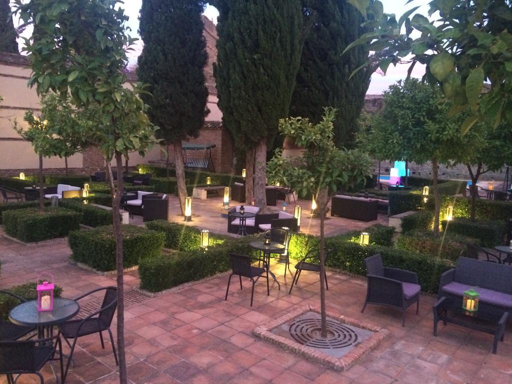 Hospederia Convento De Santa Clara Hotel Palma del Río Buitenkant foto