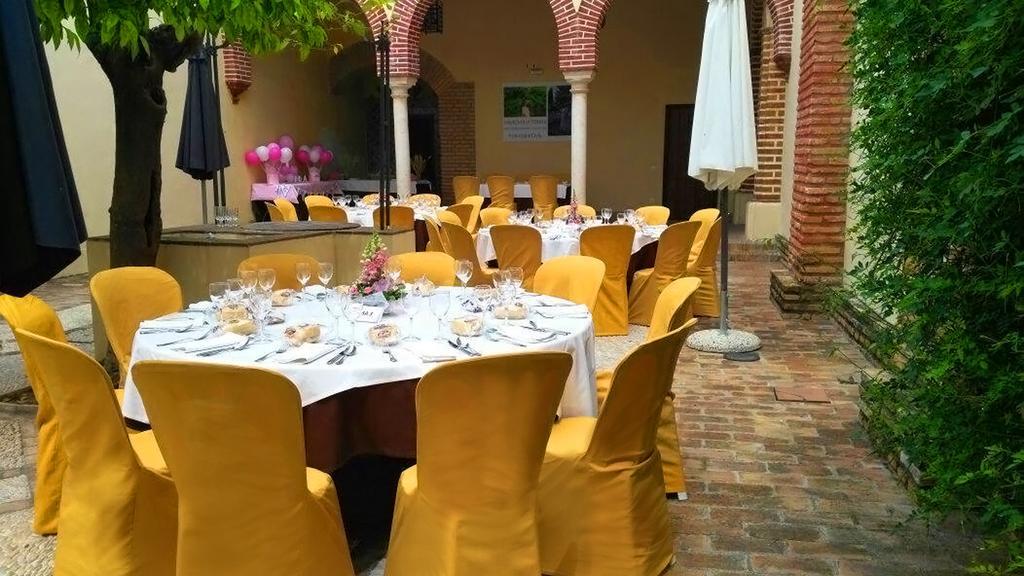 Hospederia Convento De Santa Clara Hotel Palma del Río Buitenkant foto
