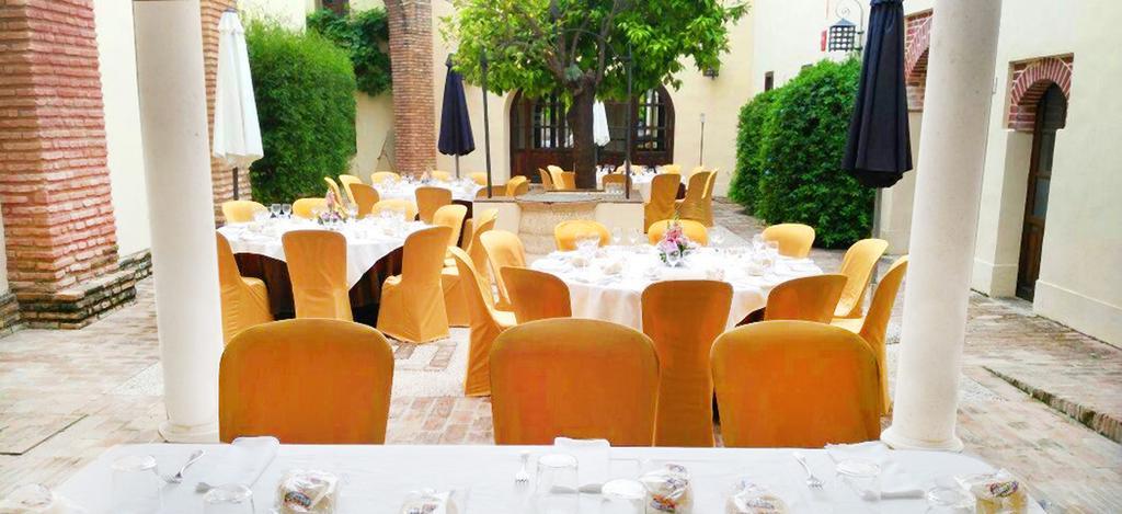 Hospederia Convento De Santa Clara Hotel Palma del Río Buitenkant foto