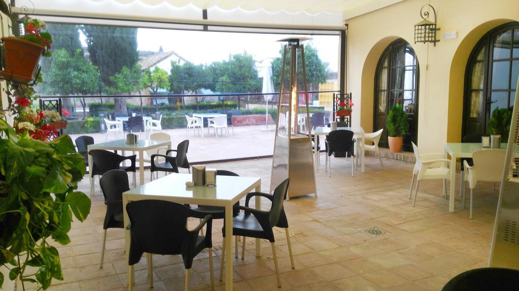 Hospederia Convento De Santa Clara Hotel Palma del Río Buitenkant foto